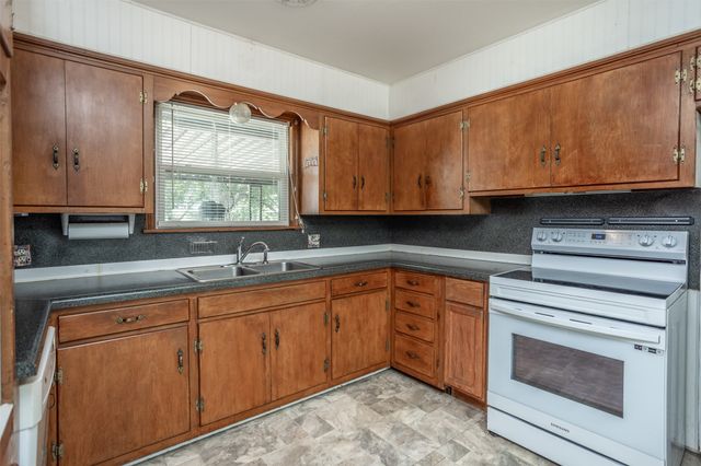 2218 FM 2071, Gainesville, TX 76240