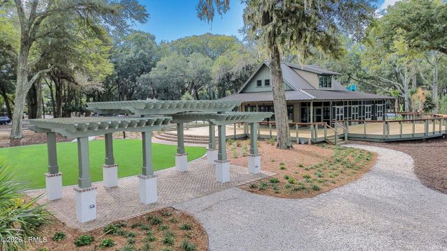 34 Seabrook Landing Drive, Hilton Head Island, SC 29926