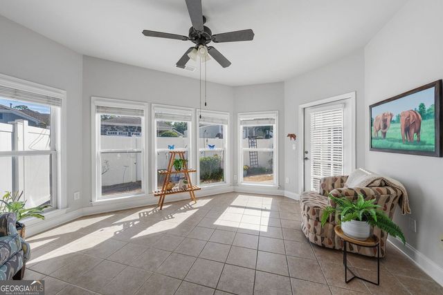 601 Abbey Drive, Woodstock, GA 30188
