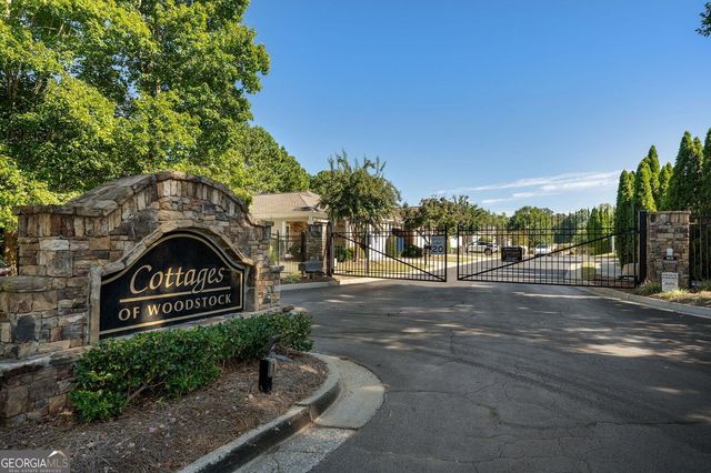 601 Abbey Drive, Woodstock, GA 30188