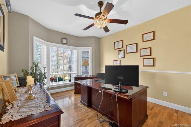 2 Pond Ridge Crossing, Newburgh, NY 12550