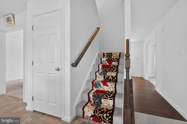 387 RESERVE LN, Mechanicsburg, PA 17050