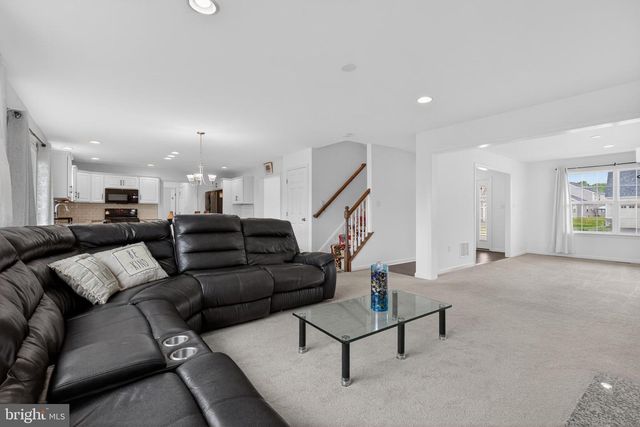 387 RESERVE LN, Mechanicsburg, PA 17050
