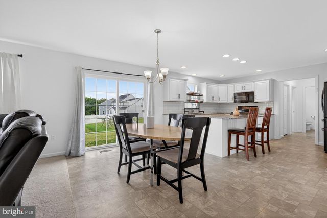 387 RESERVE LN, Mechanicsburg, PA 17050
