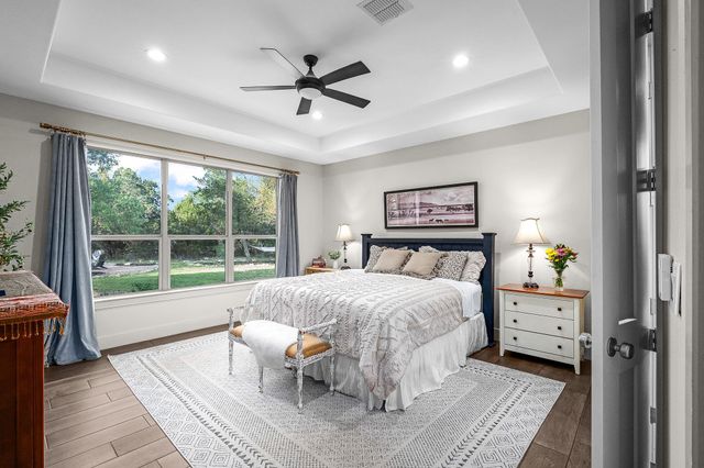 361 Rolling View CT, Canyon Lake, TX 78133