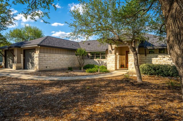 361 Rolling View CT, Canyon Lake, TX 78133