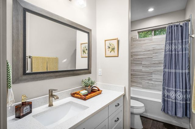 361 Rolling View CT, Canyon Lake, TX 78133