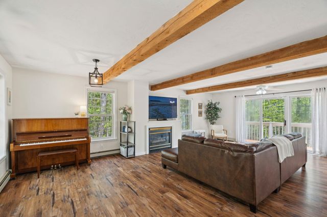 104 Greensward Drive, Grantham, NH 03753