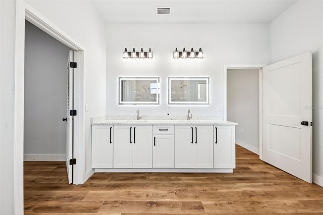 1623 MAGNOLIA AVENUE, Deland, FL 32724