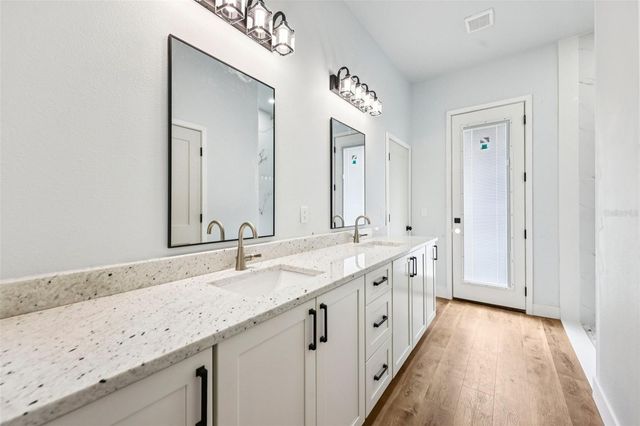 1623 MAGNOLIA AVENUE, Deland, FL 32724