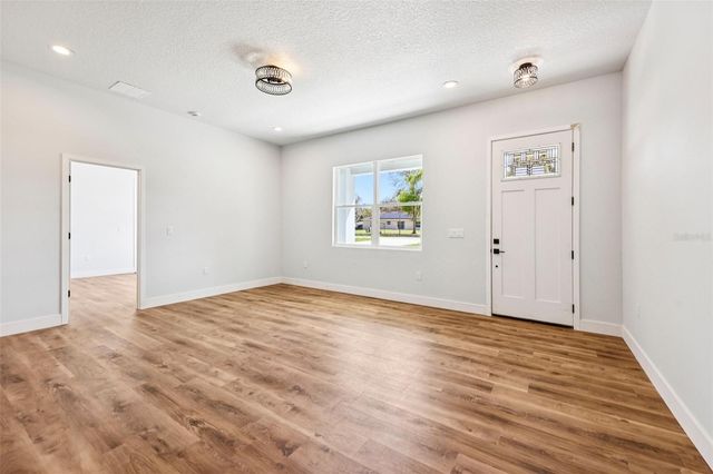 1623 MAGNOLIA AVENUE, Deland, FL 32724
