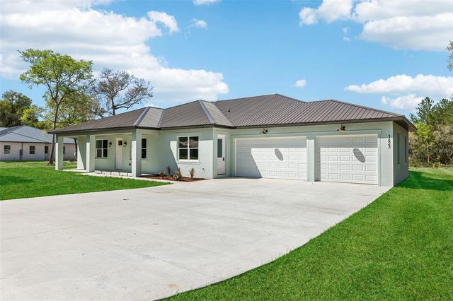 1623 MAGNOLIA AVENUE, Deland, FL 32724