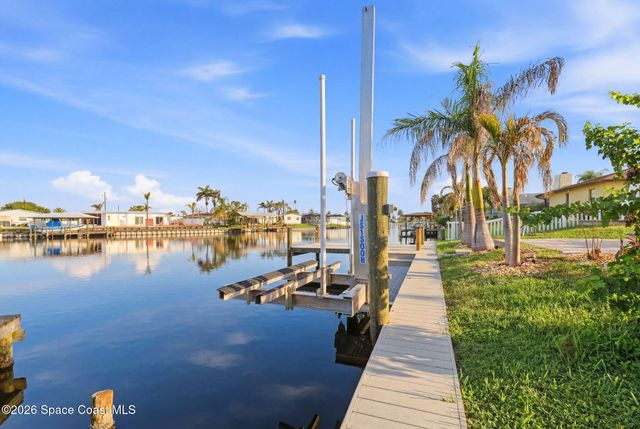 1525 Sykes Creek Drive, Merritt Island, FL 32953