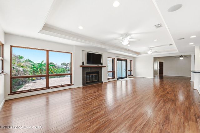 1525 Sykes Creek Drive, Merritt Island, FL 32953