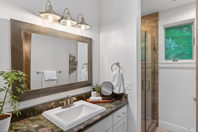 3425 Redwood Rd, Napa, CA 94558