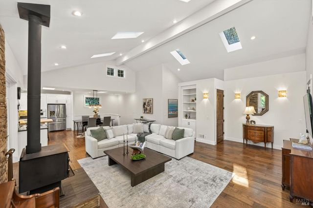 3425 Redwood Rd, Napa, CA 94558