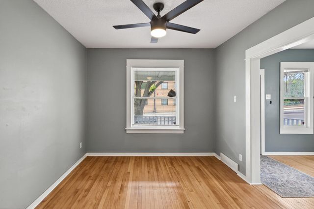 571 Front Avenue, Saint Paul, MN 55117