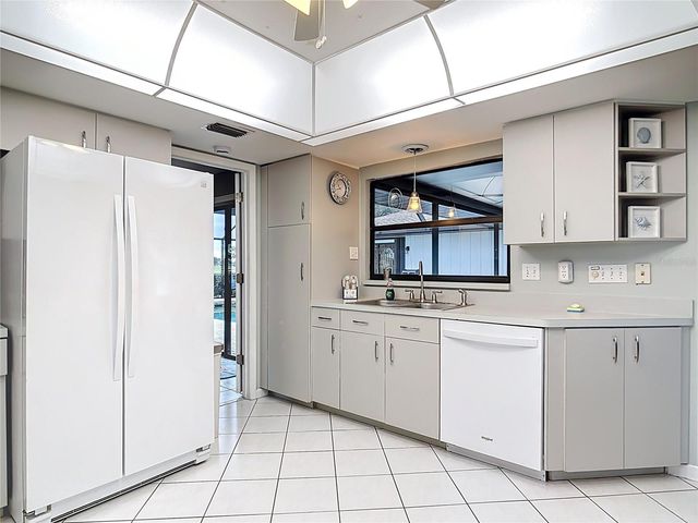 290 ROTONDA CIRCLE, Rotonda West, FL 33947