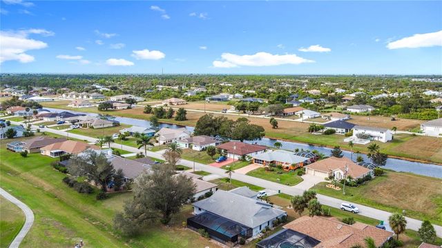 290 ROTONDA CIRCLE, Rotonda West, FL 33947