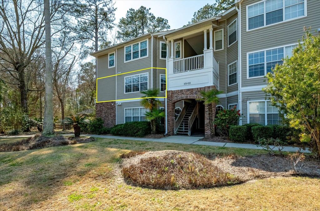 Image 7 of property listing at 188 Midland Parkway Apt 105, Summerville, SC 29485