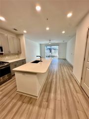 3636 W Dallas Street 359, Houston, TX 77019