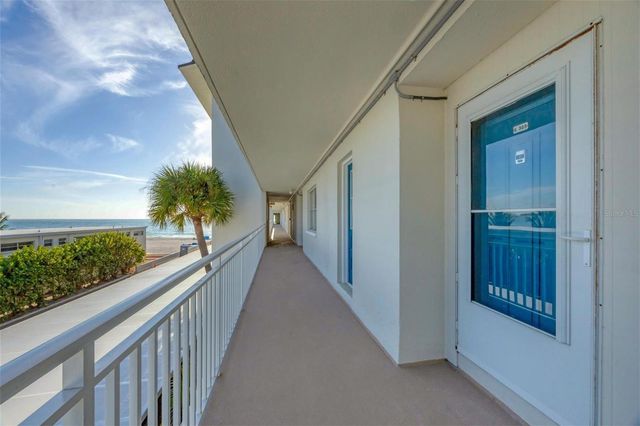 2110 BENJAMIN FRANKLIN DRIVE 303, Sarasota, FL 34236