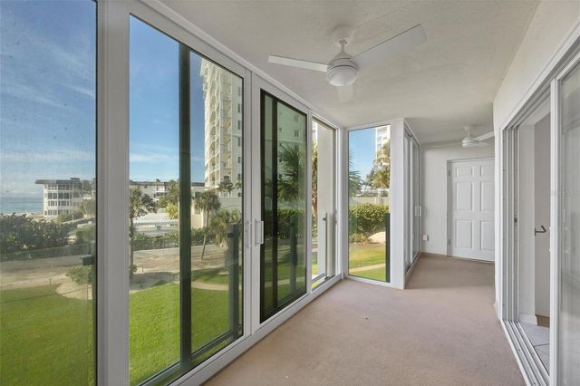 2110 BENJAMIN FRANKLIN DRIVE 303, Sarasota, FL 34236