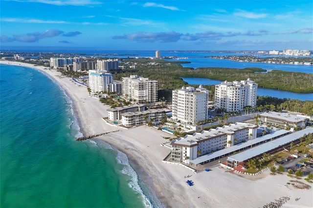 2110 BENJAMIN FRANKLIN DRIVE 303, Sarasota, FL 34236