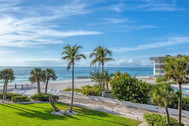 2110 BENJAMIN FRANKLIN DRIVE 303, Sarasota, FL 34236