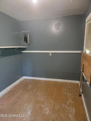 3915 Faulk Boulevard, Jackson, MS 39209