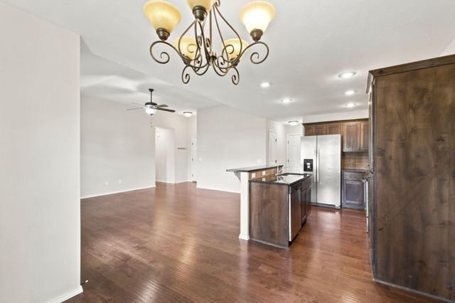 1101 S Venice Avenue, Republic, MO 65738