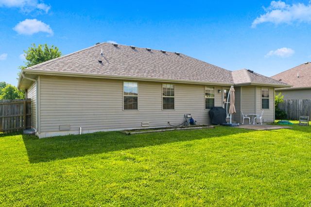 1101 S Venice Avenue, Republic, MO 65738