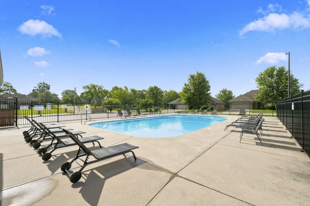 1101 S Venice Avenue, Republic, MO 65738