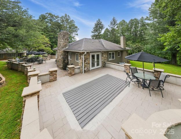 7741 Brevard Road, Etowah, NC 28729