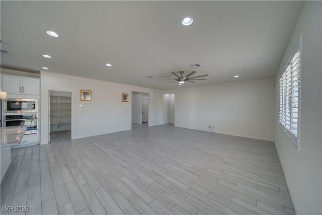 6431 Sundance Street, Pahrump, NV 89061