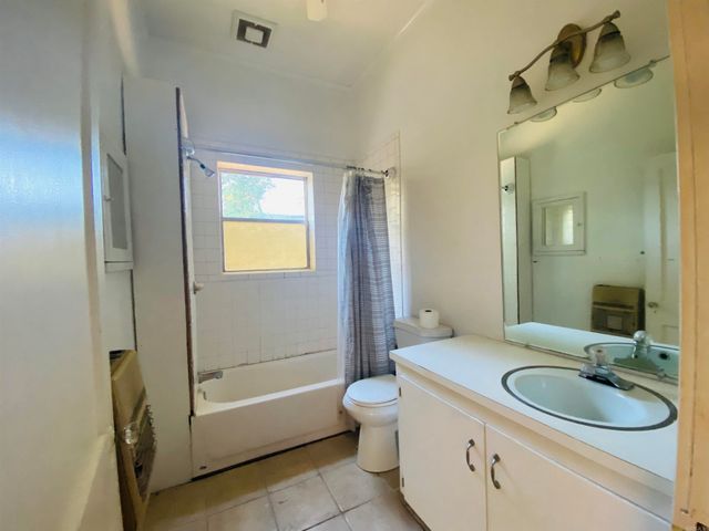 310 Helen Street, Camden, AR 71701