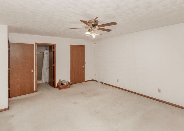 9554 Rock River View, Colona, IL 61241