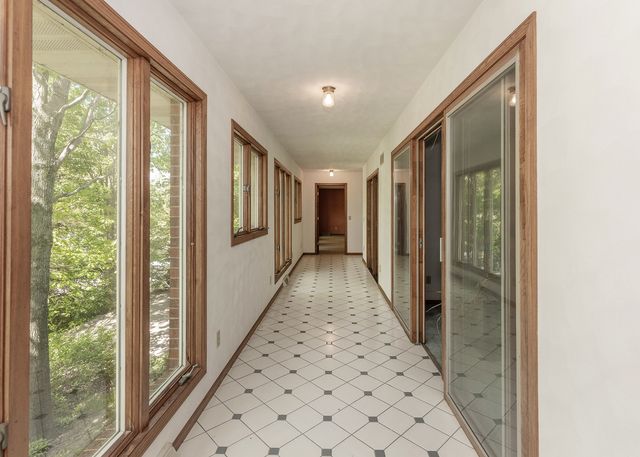 9554 Rock River View, Colona, IL 61241