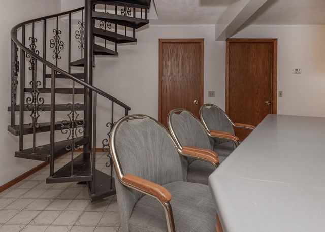 9554 Rock River View, Colona, IL 61241
