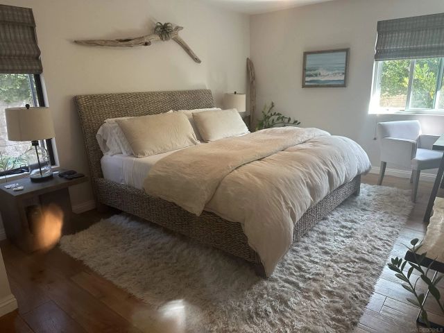 242 Dolphin Cove Ct, Del Mar, CA 92014