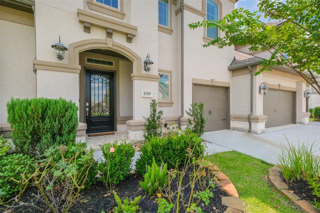 20319 Hillside Grove Lane, Cypress, TX 77433