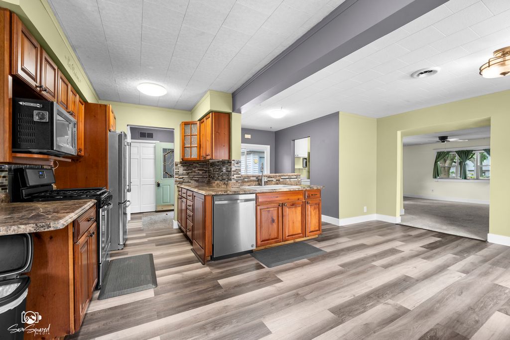 172 Lawton Lane, Bolingbrook, IL 60440 — photo 4