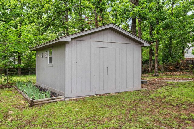 40 Sunset Lane, Cabot, AR 72023