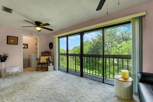 1109 Duncan Circle 203, Palm Beach Gardens, FL 33418