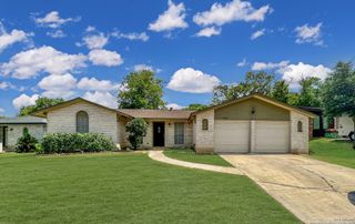 6815 Forest Haven St, San Antonio, TX 78240