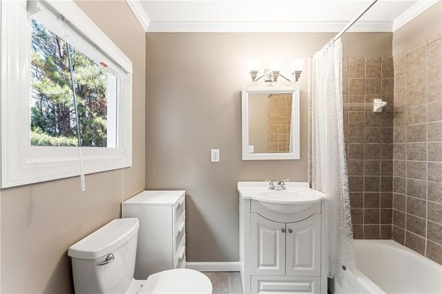 782 Bellhaven Chase Court, Mableton, GA 30126