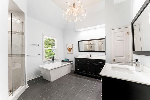 782 Bellhaven Chase Court, Mableton, GA 30126