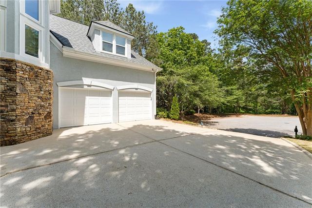 782 Bellhaven Chase Court, Mableton, GA 30126