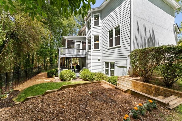 782 Bellhaven Chase Court, Mableton, GA 30126