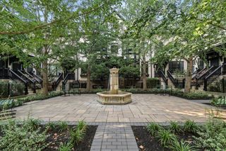 190 E Gay Street, G8, Columbus, OH 43215